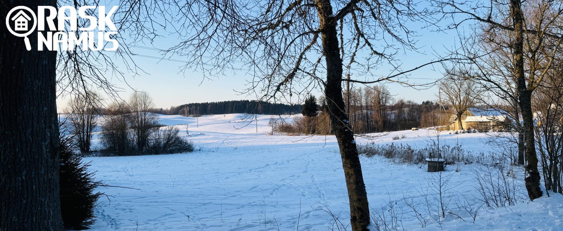 Rąstinis namas Utenos rajone