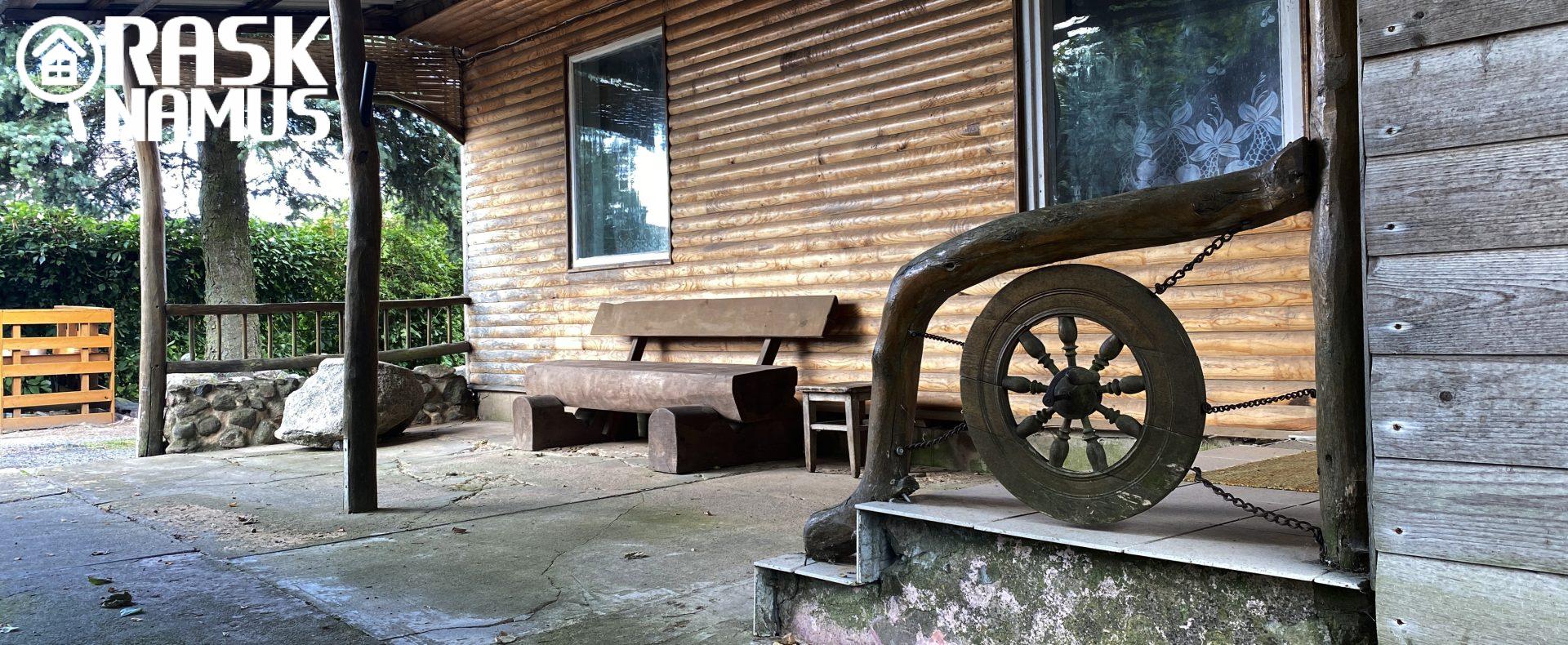 Rąstinis namas Krakių mstl.